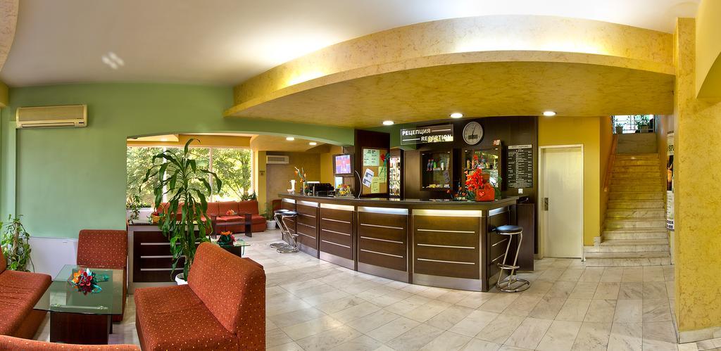 Family Hotel Γκάμπροβο Εξωτερικό φωτογραφία