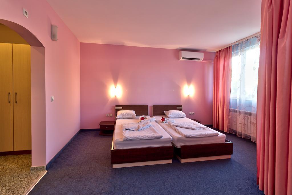 Family Hotel Γκάμπροβο Εξωτερικό φωτογραφία