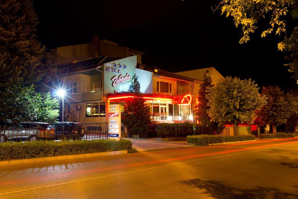 Family Hotel Γκάμπροβο Εξωτερικό φωτογραφία
